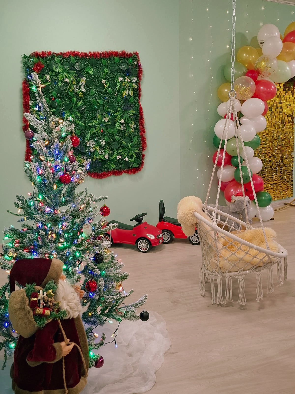 Jõuludekoratsioonid Feya mängutoas
